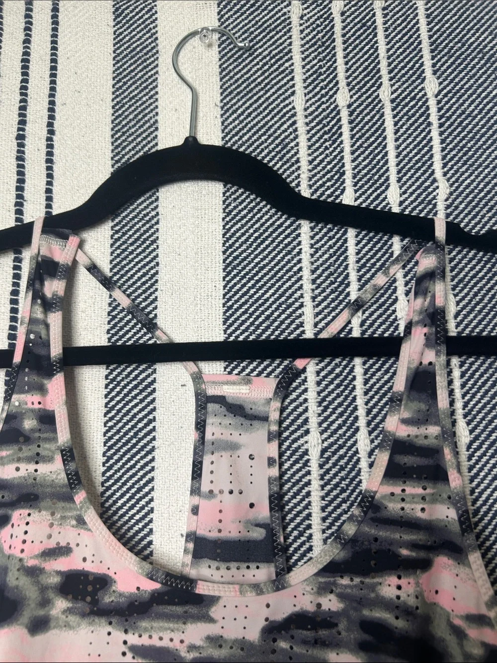 Lululemon Water Bound Singlet